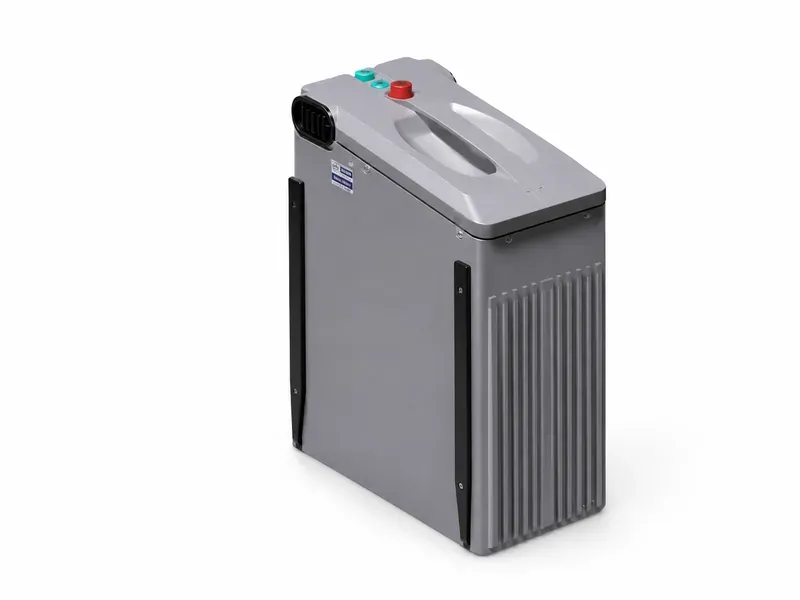 48V 与 72V 机器人和机器狗电池系统产品图，适用于高安全长循环平台，带灰色坚固外壳、顶部提手、彩色端子和散热筋